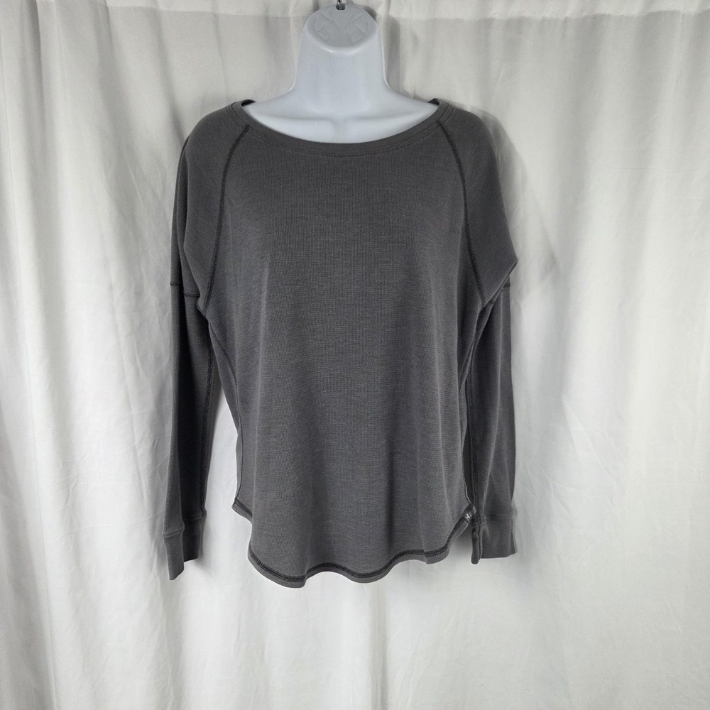 Under Armour Shirt Womens Medium Gray Waffle Knit Long Sleeve Raglan Top